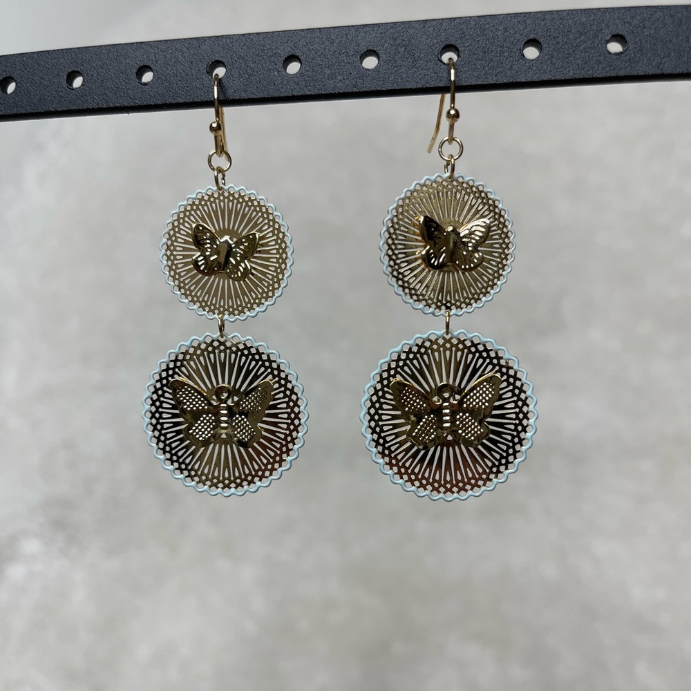 Sample Isaac Mizrahi delicate metal butterfly earrings